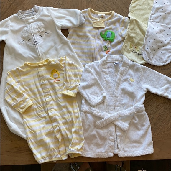 neutral baby items